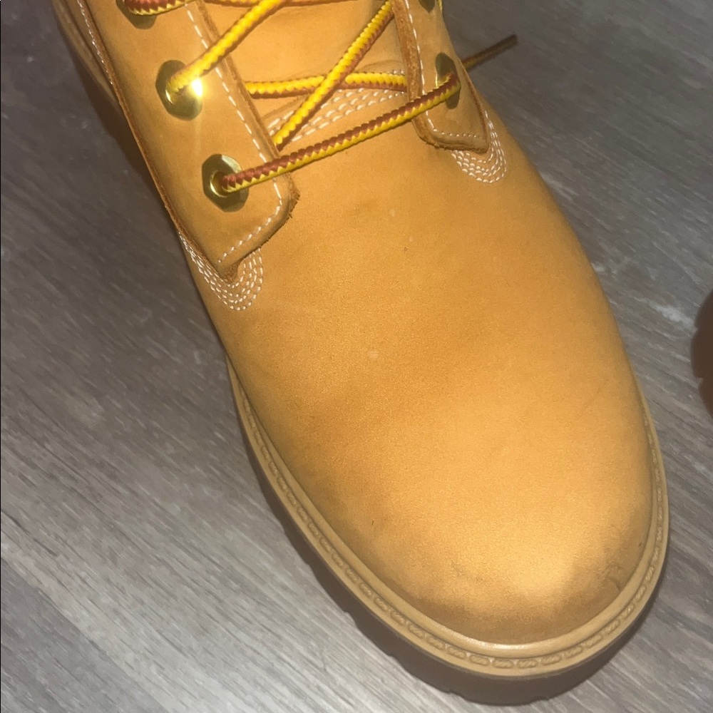 Waterproof Platform OG Timberlands - Picture 3 of 7